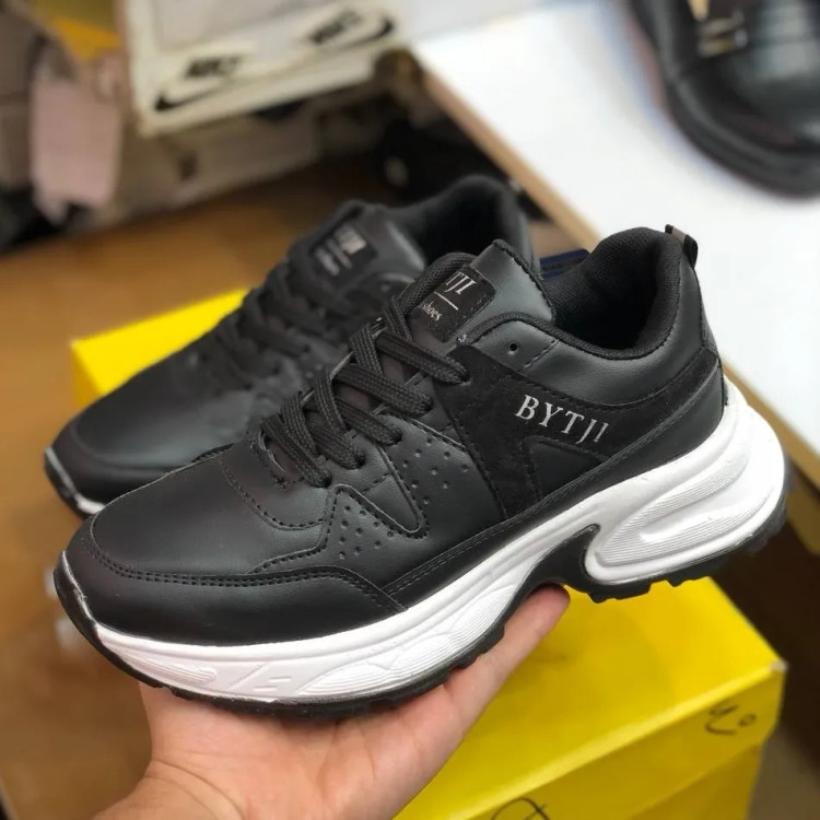 کفش اسپرت مشکی زنانه و مردانه، کفش ورزشی پیاده روی و باشگاه، زیره پیو تزریقی، سبک و راحت