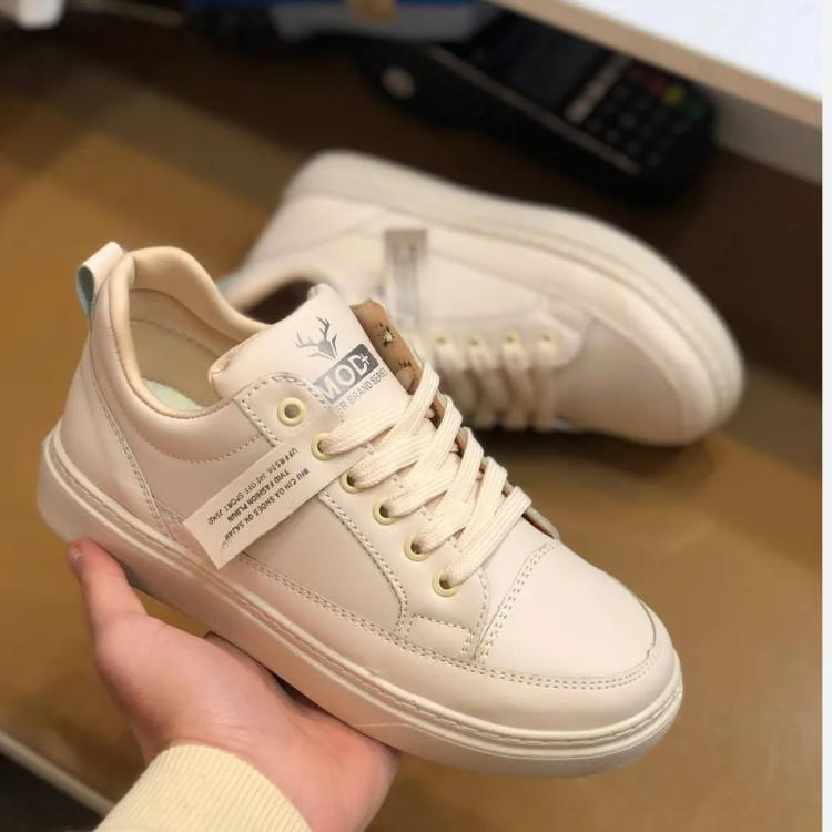 کفش زنانه چرم صنعتی ضد آب سبک و راحت زیره پیو دور دوخت طبی سایز 37 تا 41