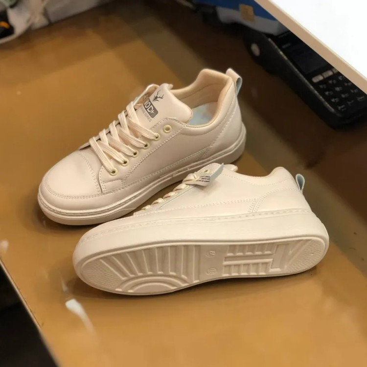 کفش زنانه چرم صنعتی ضد آب سبک و راحت زیره پیو دور دوخت طبی سایز 37 تا 41