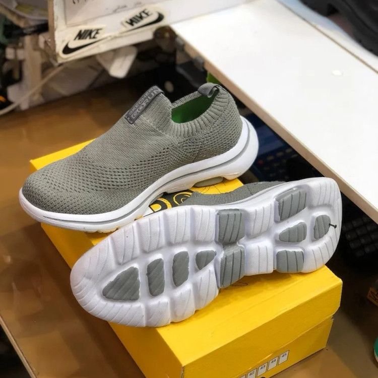 کفش راحتی مردانه تنفسی زیره پیو مناسب پیاده روی و روزمره