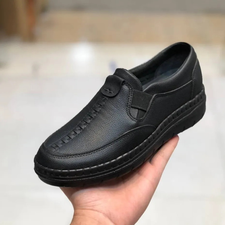 کفش چرم طبی زنانه مدل ساناز رنگ مشکی