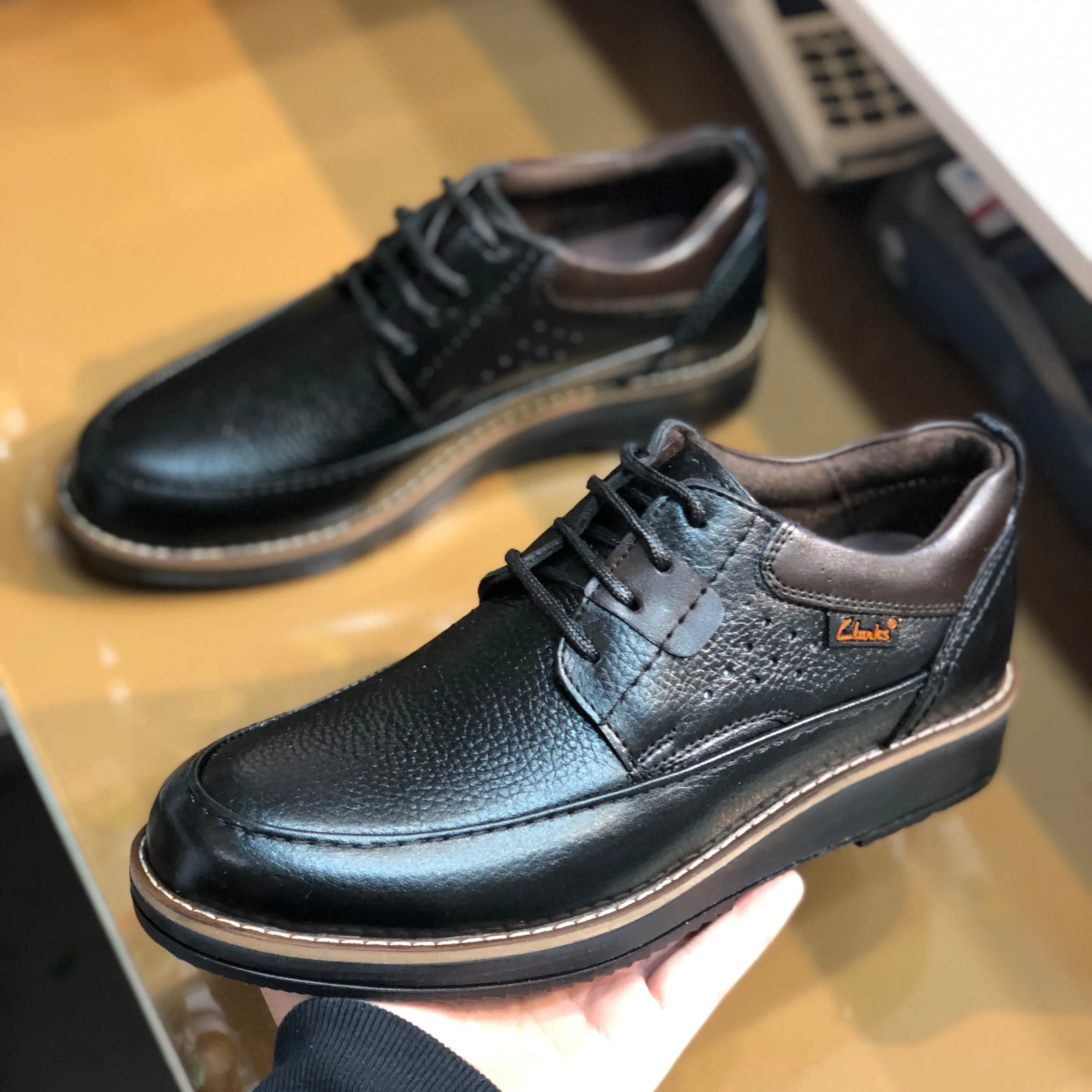 کفش مردانه چرم طبیعی کلاسیک اداری و رسمی راحت زیره پیو طبی