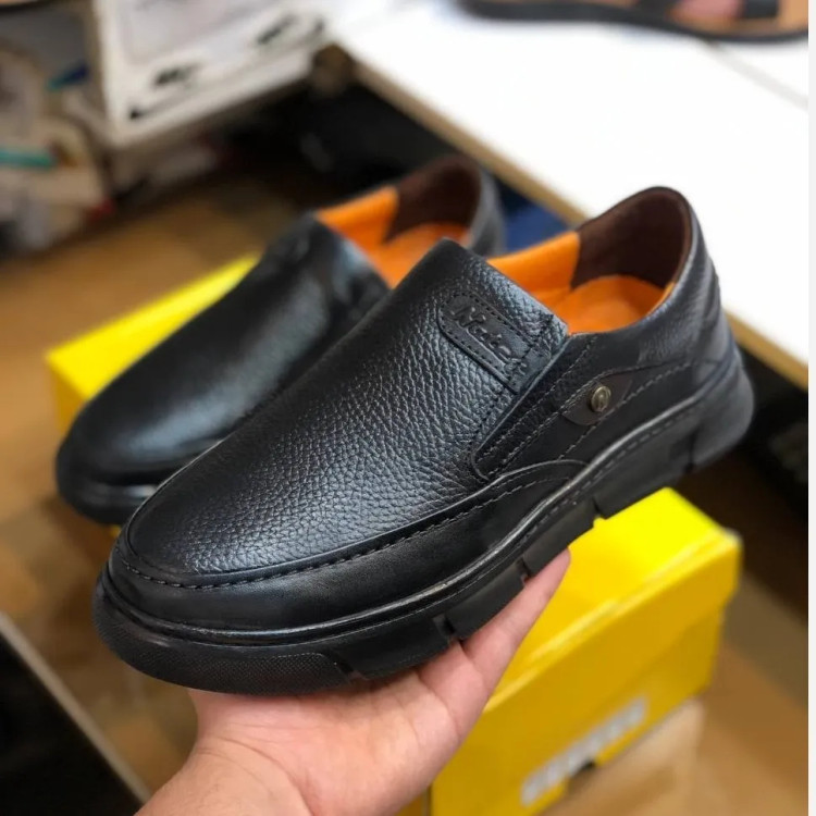 کفش چرم طبیعی مردانه مشکی شیک و راحت مدل میشل زیره پیو طبی بادوام