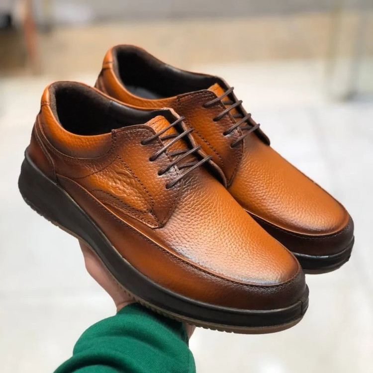 کفش مردانه چرم طبیعی شامی بندی عسلی راحت و اداری مناسب پنجه پهن