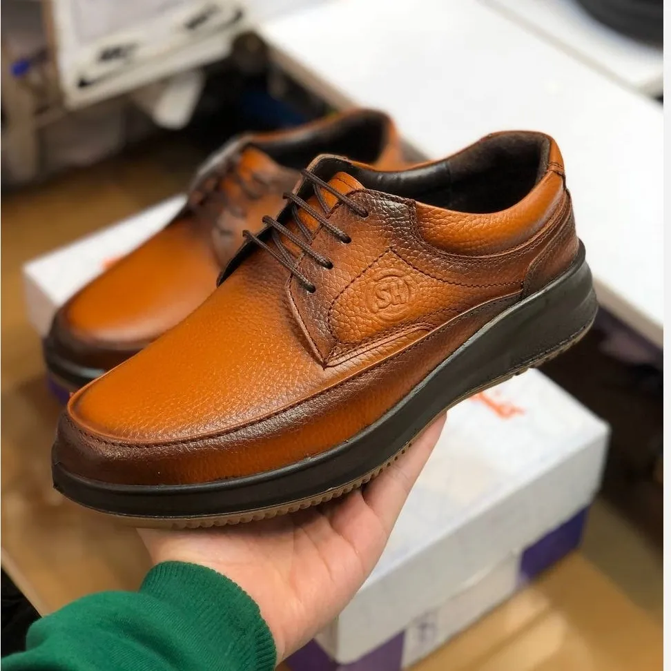 کفش مردانه چرم طبیعی شامی بندی عسلی راحت و اداری مناسب پنجه پهن