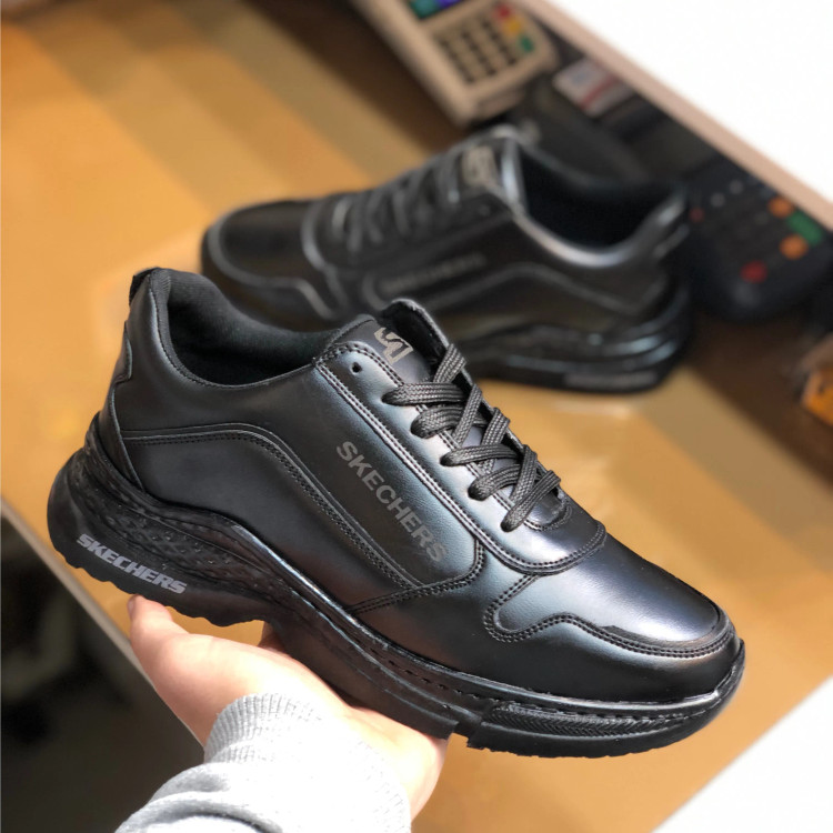 کفش اسپرت مردانه چرم صنعتی زیره پیو طبی سبک راحت طرح اسکچرز مشکی