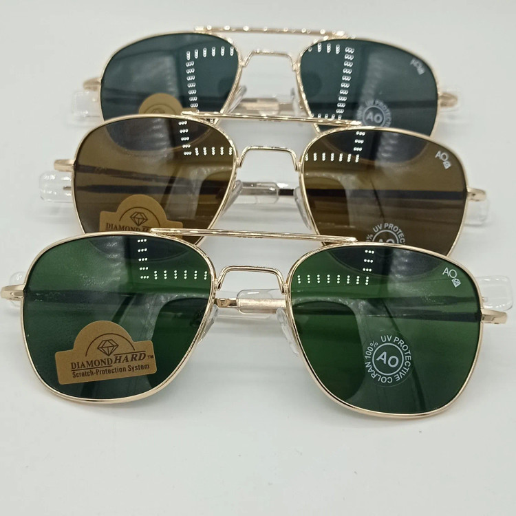 عینک آفتابی خلبانی AO سایز 54 شیشه سنگ فرم طلایی ao امریکن اپتیکال Ao