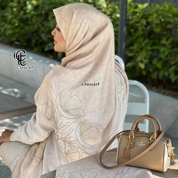 شال نخی طرح ندا قواره بزرگ 140 سانتیمتر زنانه شیک و لطیف