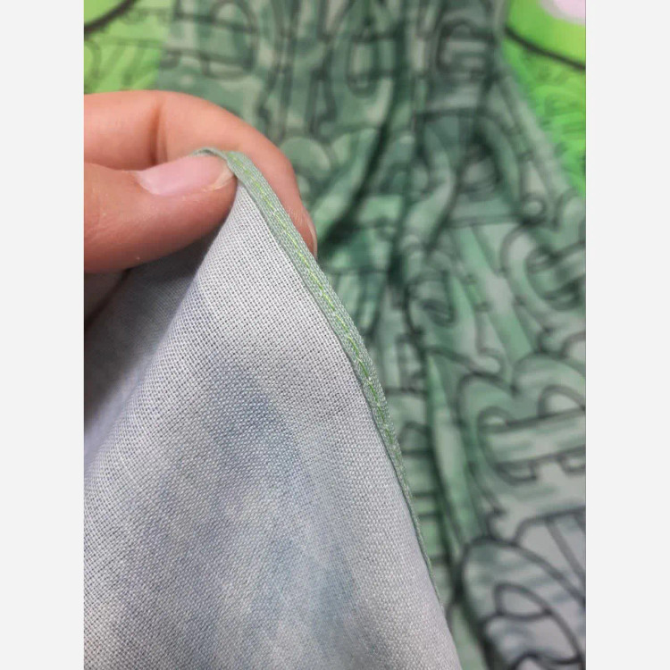 شال نخی قواره بزرگ طرح بربری سبز بنیت