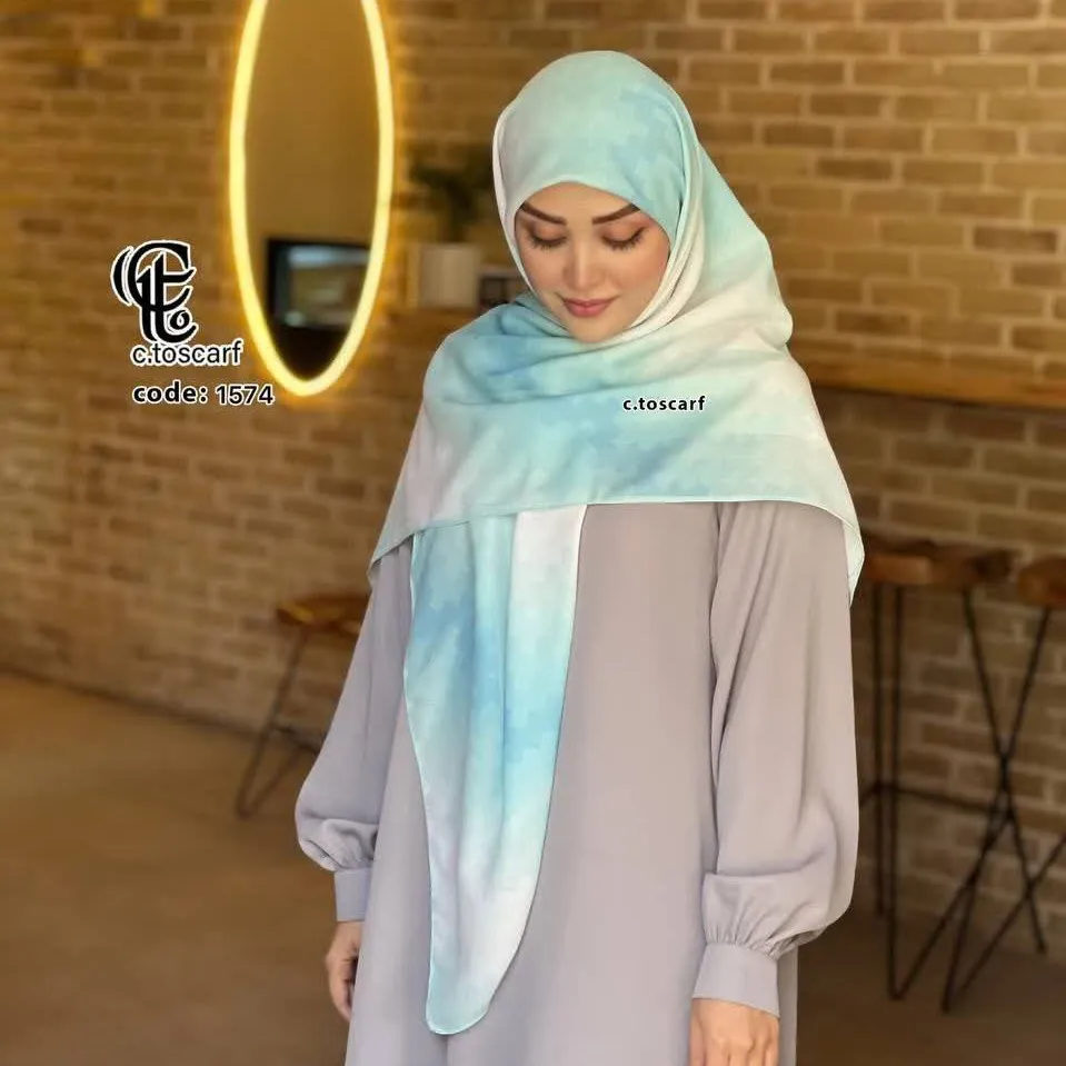 روسری نخی طرح پیکسل قواره بزرگ 140 سانتیمتر، شاد و ملیح، لیز نیست