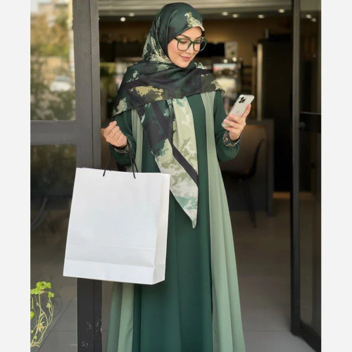 روسری طرح آتوسا سایز 140 نخی چرخ دوز شیک و خاص مناسب همه جا