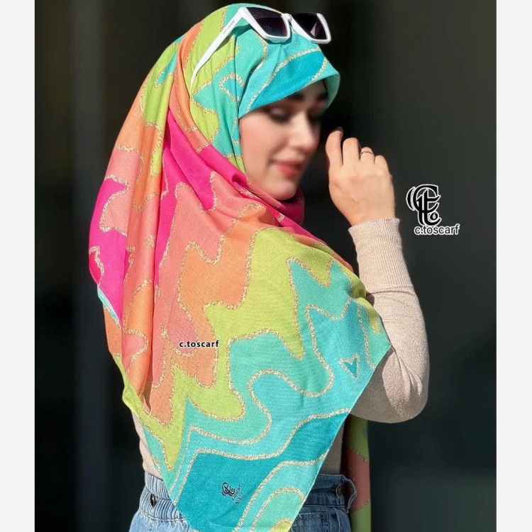 روسری طرح درسا قواره بزرگ دور چرخ دوز مزونی رنگی شاد و پرانرژی