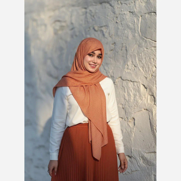 روسری نخی قواره بزرگ طرح چتر و گل نارنجی | شیک و خاص