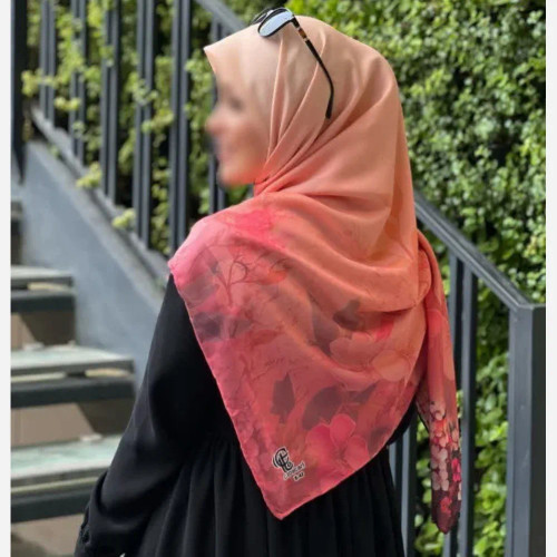 روسری نخ کاستوم طرح گوهر