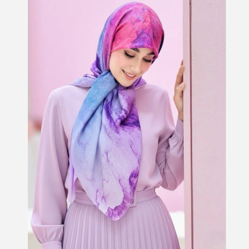 روسری نخی طرح ابر و باد خاص زنانه - قواره متوسط