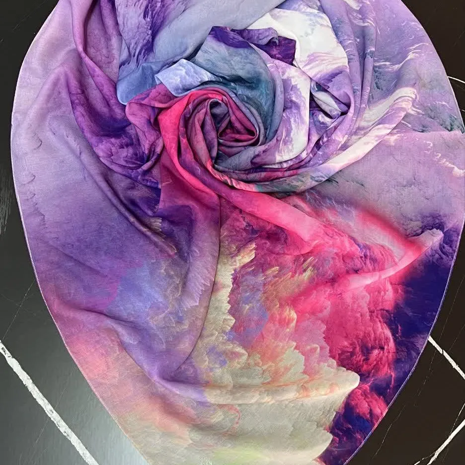 روسری نخی طرح ابر و باد خاص زنانه - قواره متوسط