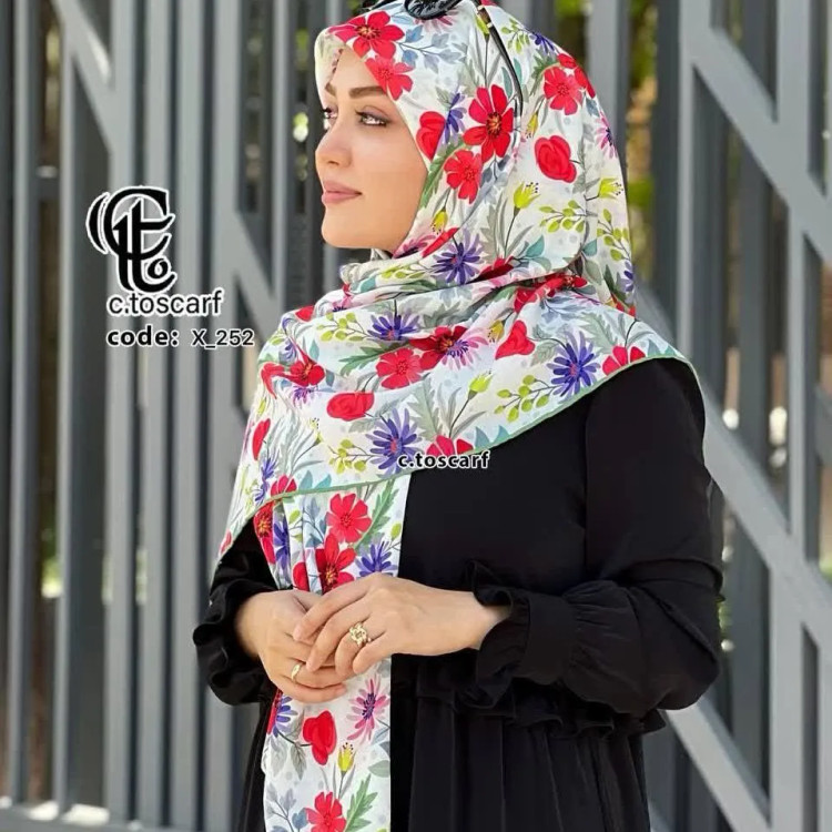 روسری طرح گلناز نخی قواره بزرگ 140 سانتیمتر چرخدوز لیز نیست