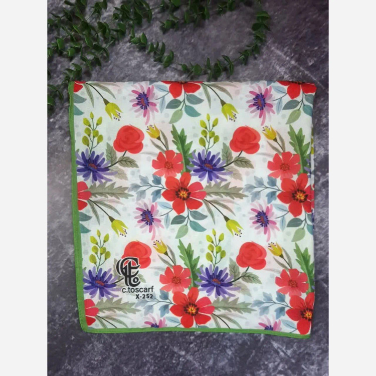 روسری طرح گلناز نخی قواره بزرگ 140 سانتیمتر چرخدوز لیز نیست