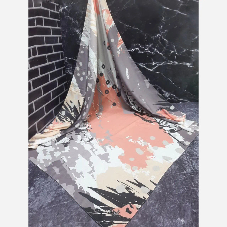 روسری نخی طرح کژال قواره بزرگ 140 سانتیمتر چرخدوز