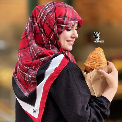 روسری طرح چهارخانه قرمز شیک نخی مناسب روزمره و مهمانی