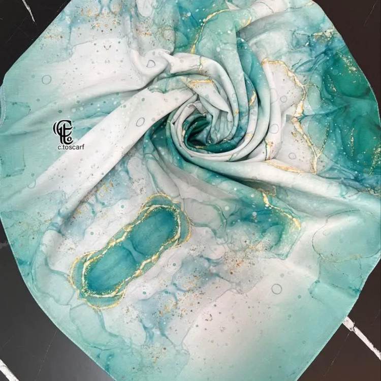 روسری نخی طرح رزیتا سایز 140 - طرح فیروزه ای و آبی شیک - بدون سُرخوردگی