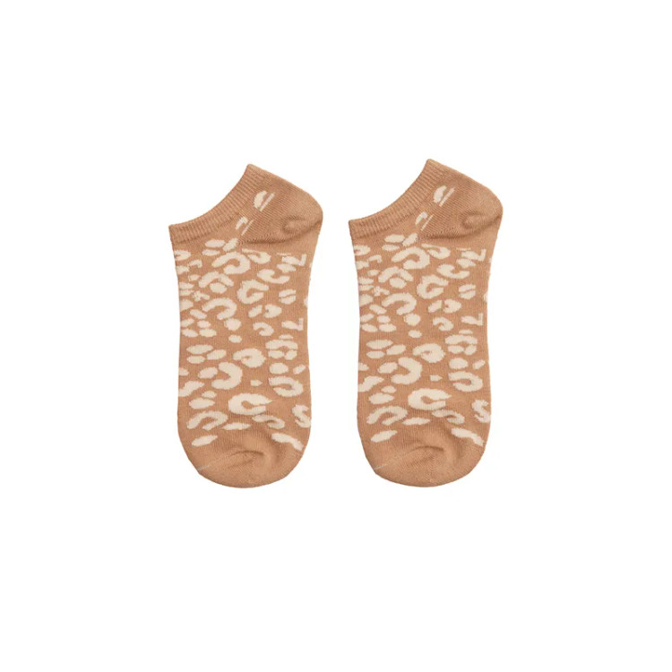 جوراب زنانه طرح پلنگی پشمی ضد حساسیت و ضد بو فری سایز (36 تا 40)