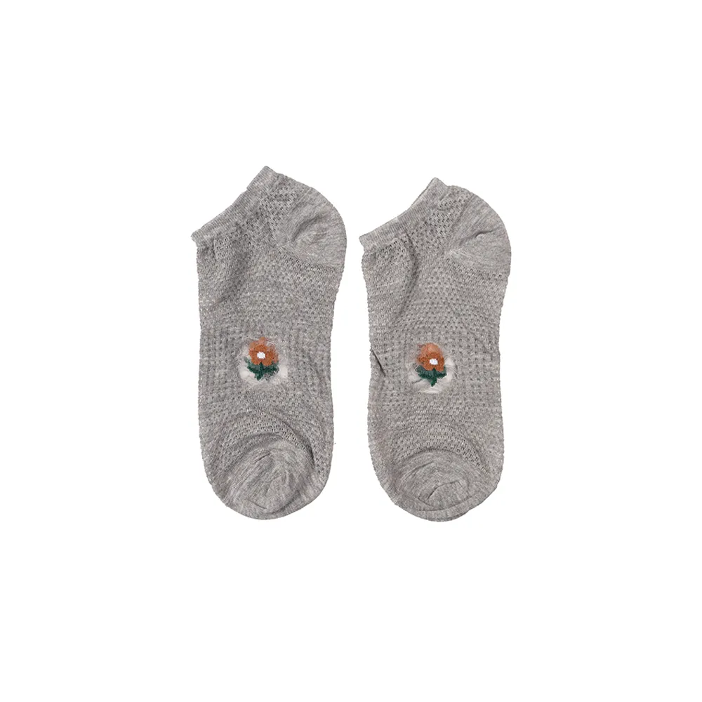 جوراب زنانه طرح گل مچی فری سایز مناسب 36 تا 40