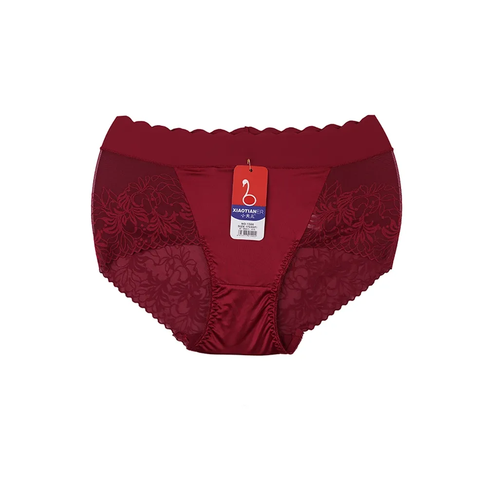 شورت زنانه اسلیپ طرح دار فری سایز، جنس استرج و تور لیزری