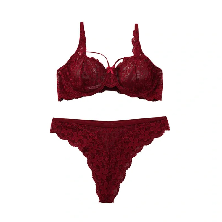 ست لباس زیر زنانه دانتل فنردار بکلس هارنس دار کاپ B