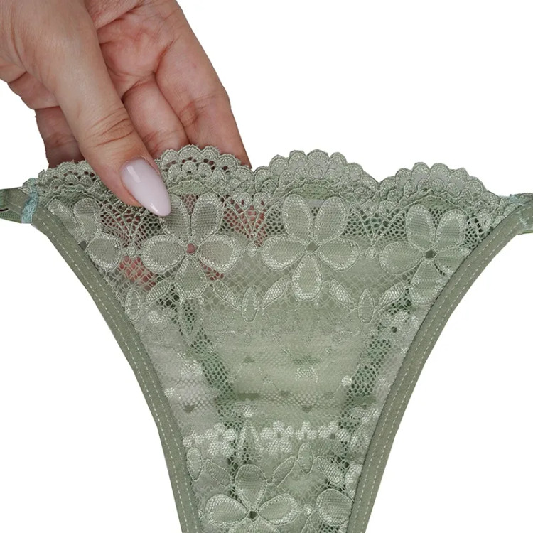 ست لباس زیر زنانه دانتل فنردار بکلس هارنس دار کاپ B