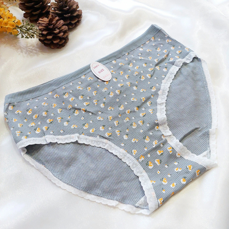 شورت زنانه عروسکی کبریتی نخی ایکس لارج شکوفه