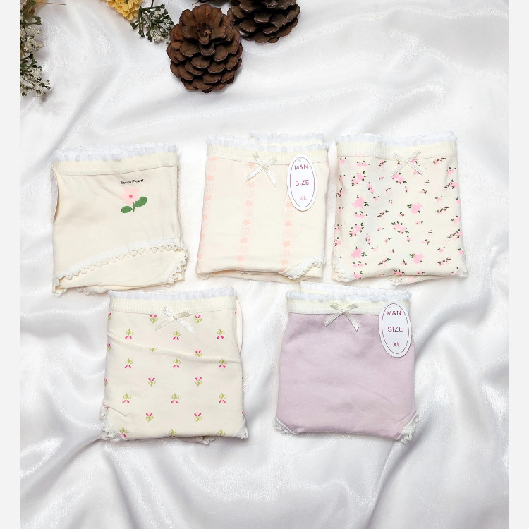 پک 5 عددی شورت زنانه تمام نخ عروسکی فانتزی طرح گل گلی راحت سایز بزرگ