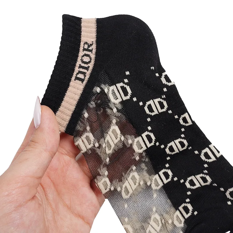 جوراب زنانه طرح دیور فری سایز مناسب 36 تا 40