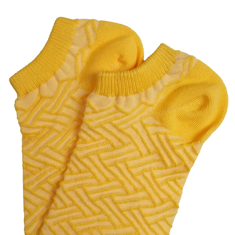 جوراب زنانه طرح دار مچی فری سایز (مناسب 36 تا 40)