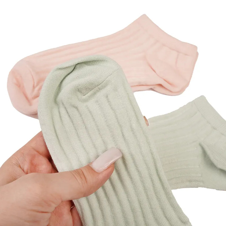 جوراب نخی ضد حساسیت و ضد بو زنانه فری سایز 36 تا 40