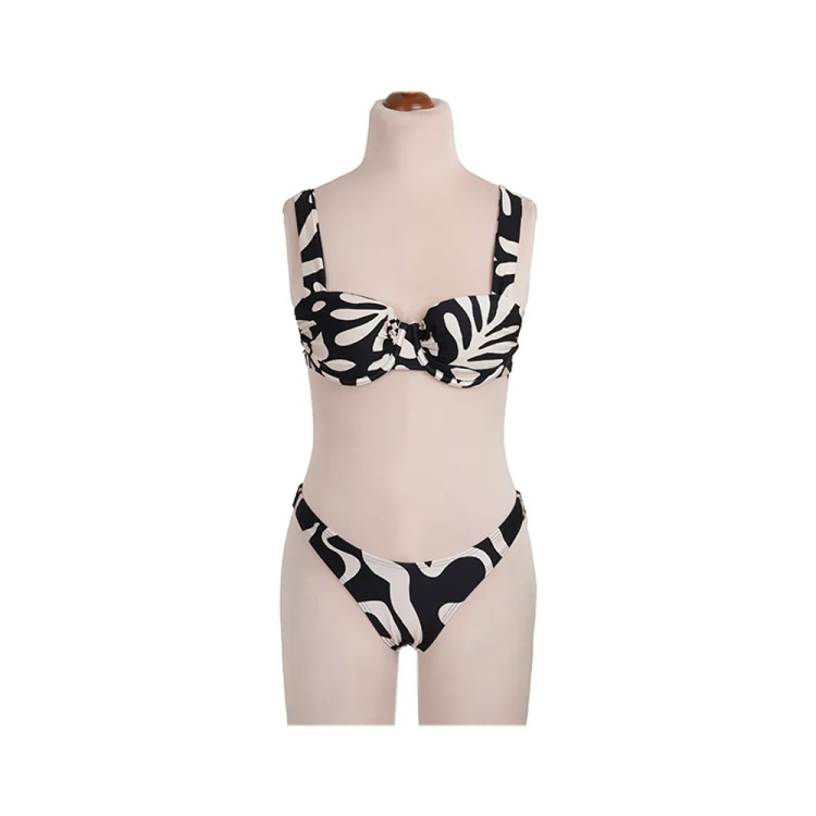 مایو زنانه دو تکه طرح دار فری سایز مدل اسلیپ جنس استرج