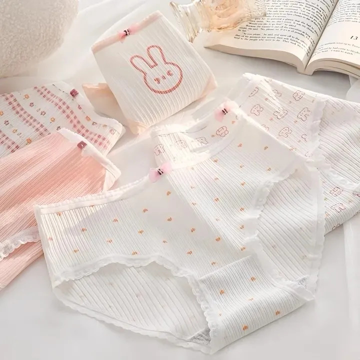 شورت زنانه کبریتی طرح عروسکی تمام نخ، شورت فانتزی راحت و خنک