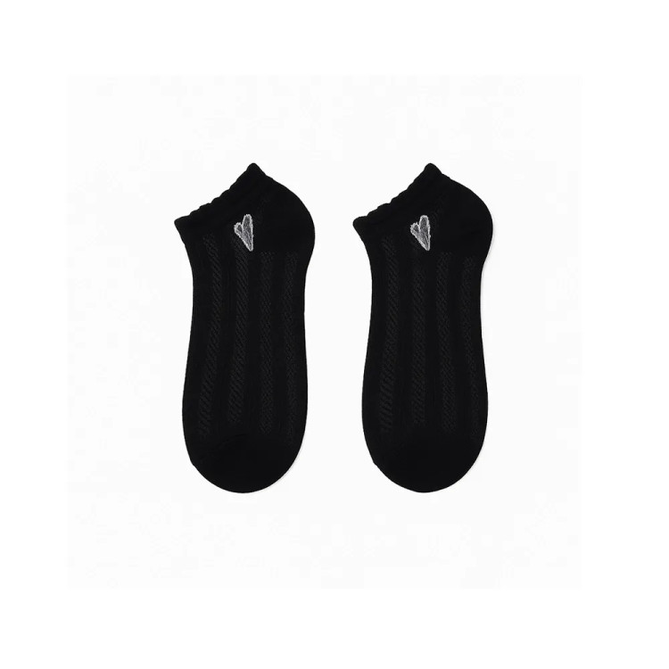 جوراب زنانه طرح قلب مشکی فری سایز (مناسب 36 تا 40)