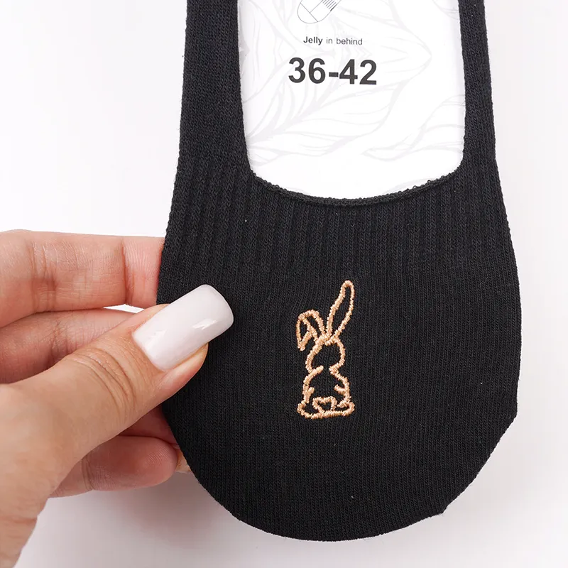 جوراب نخی زنانه طرح دار فری سایز (36-41)