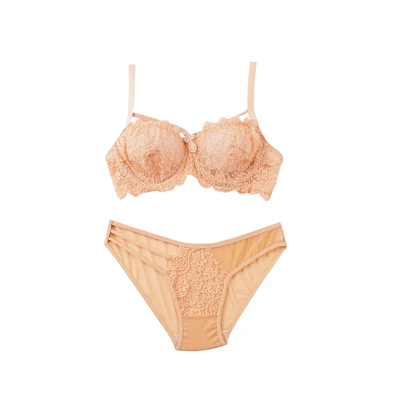 ست سوتین و شورت زنانه دانتل فنردار کاپ B طرح اسلیپ فانتزی