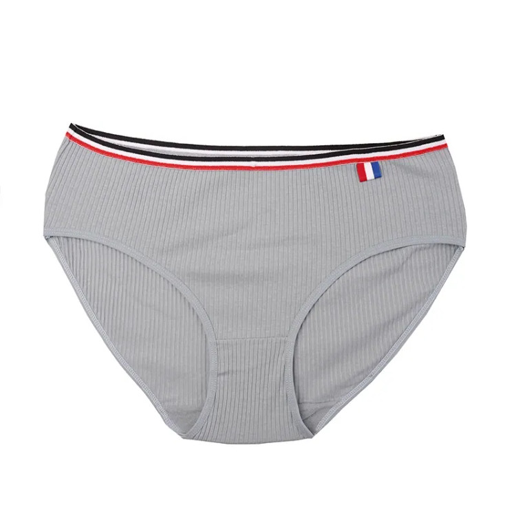 شورت زنانه اسلیپ نخی کبریتی فری سایز طرحدار