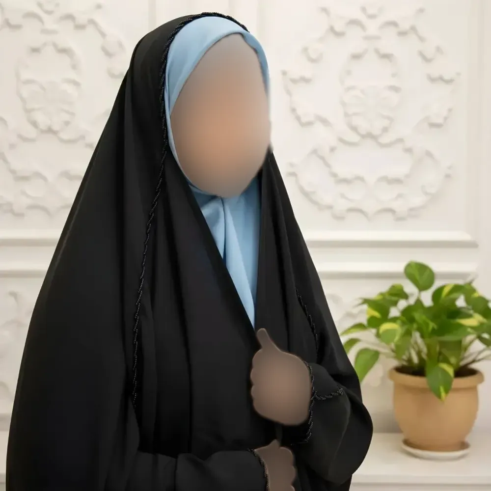 چادر جده دخترانه منجوقدوزی شده جنس کرپ حریرالاسود مشکی